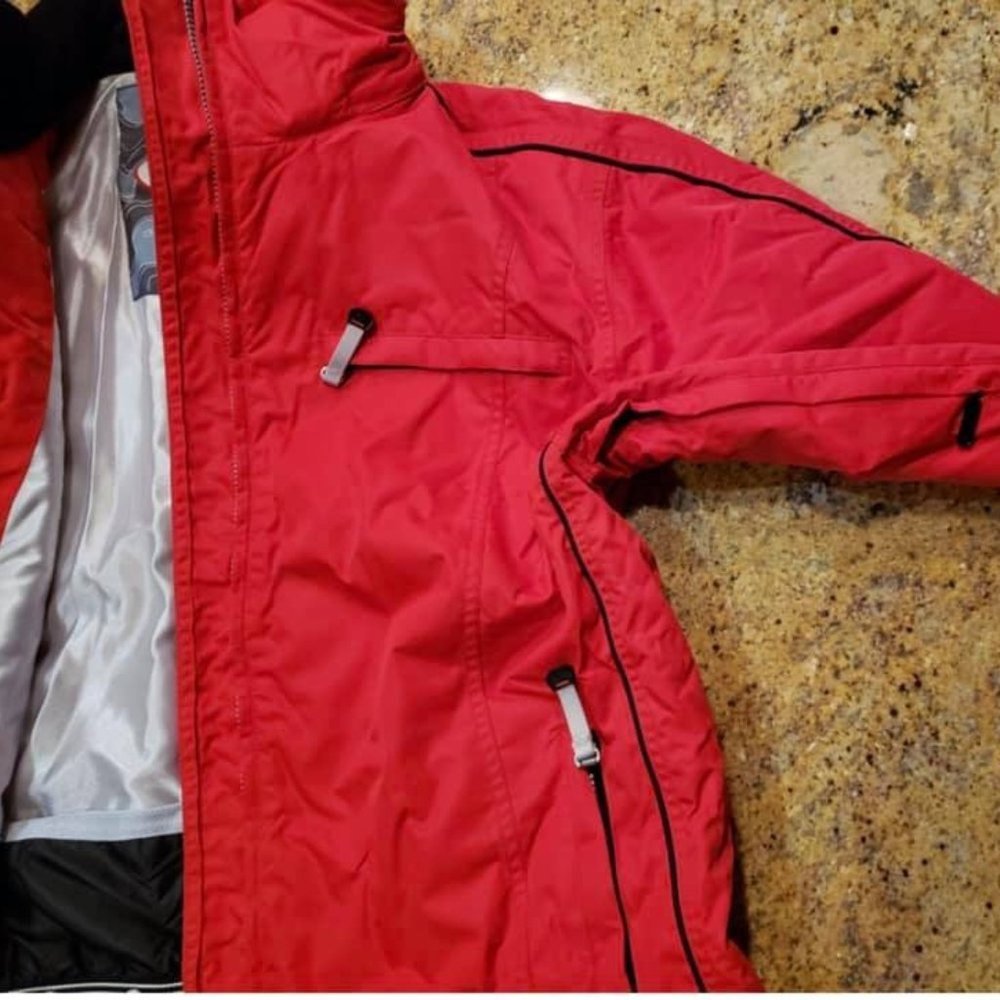 Red Marmot Women’s Ski Jacket Size 12